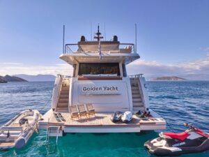 yachtImage_ext_936_26455