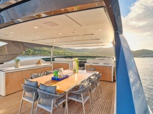 yachtImage_ext_936_26463