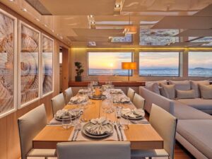 yachtImage_int_936_26470
