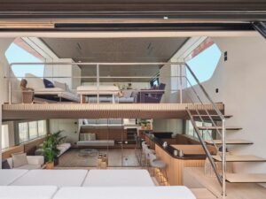yachtImage_int_998_27585