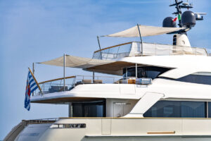 sanlorenzo-yacht-charter-sd11