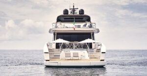 stern-sanlorenzo-88-estia